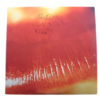 dc the cure kiss kiss kiss