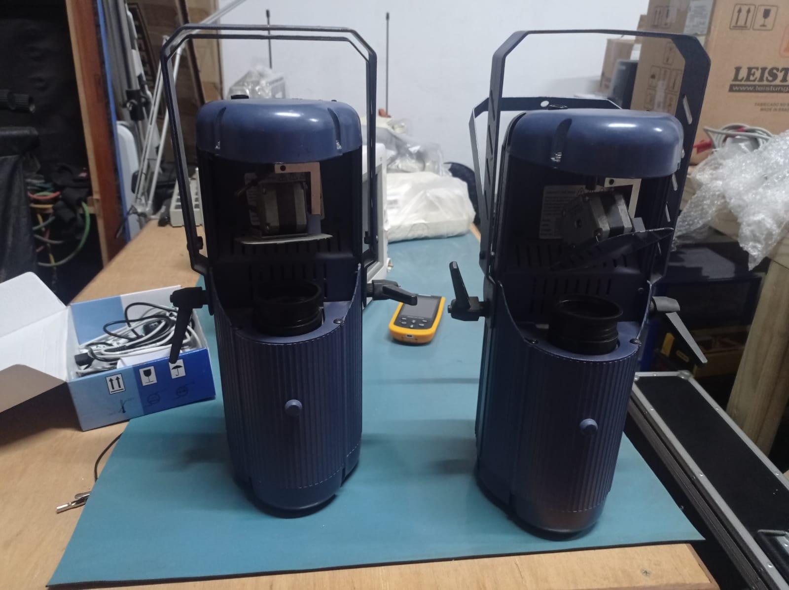 Moving Scan Panda II (o par) com lâmpadas novas - Imagem 5